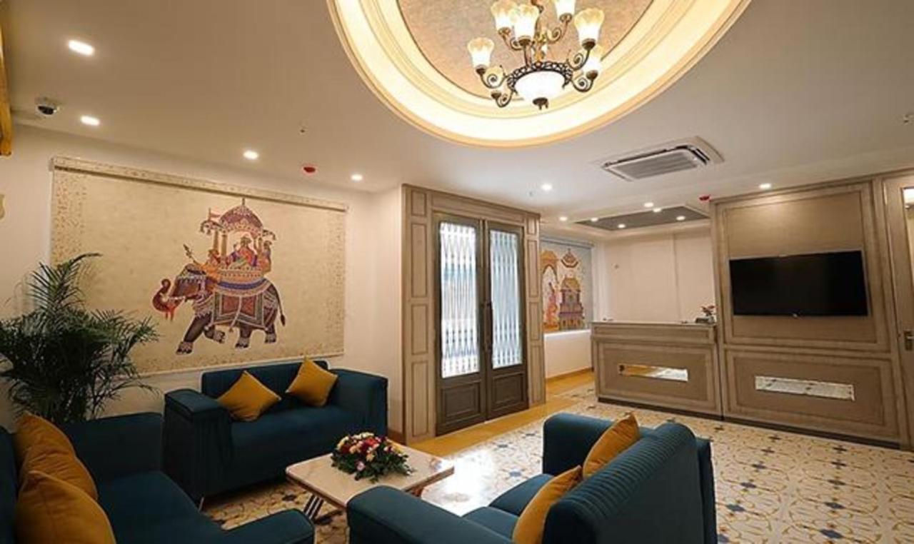 Fabhotel Prime Hampton By Ic'S Noida Exterior foto